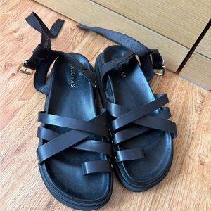 ALOHAS Black Strappy Sandals